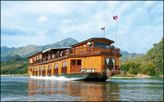 Mekong cruises - candid tips by authority Howard Hillman
